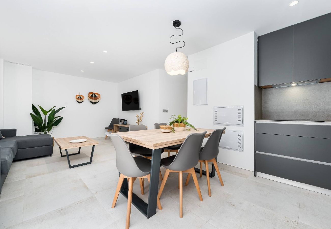 Apartment in Torrevieja - Rodas 2º - Sunrise Center Suites