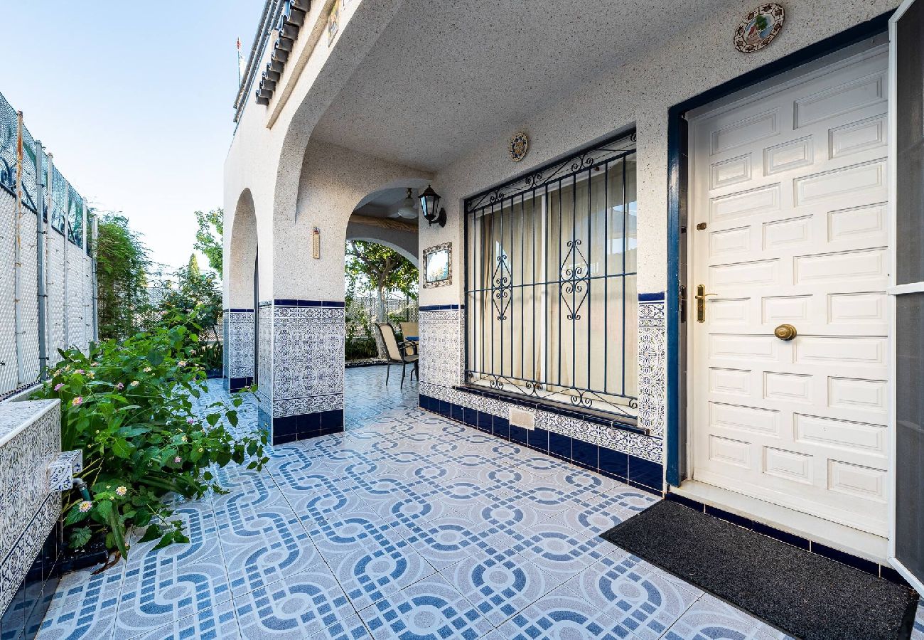 House in Torrevieja - The Lemon Tree House