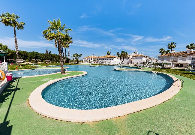 Apartment in Torrevieja - Lago Jardín 98 - Bungalow