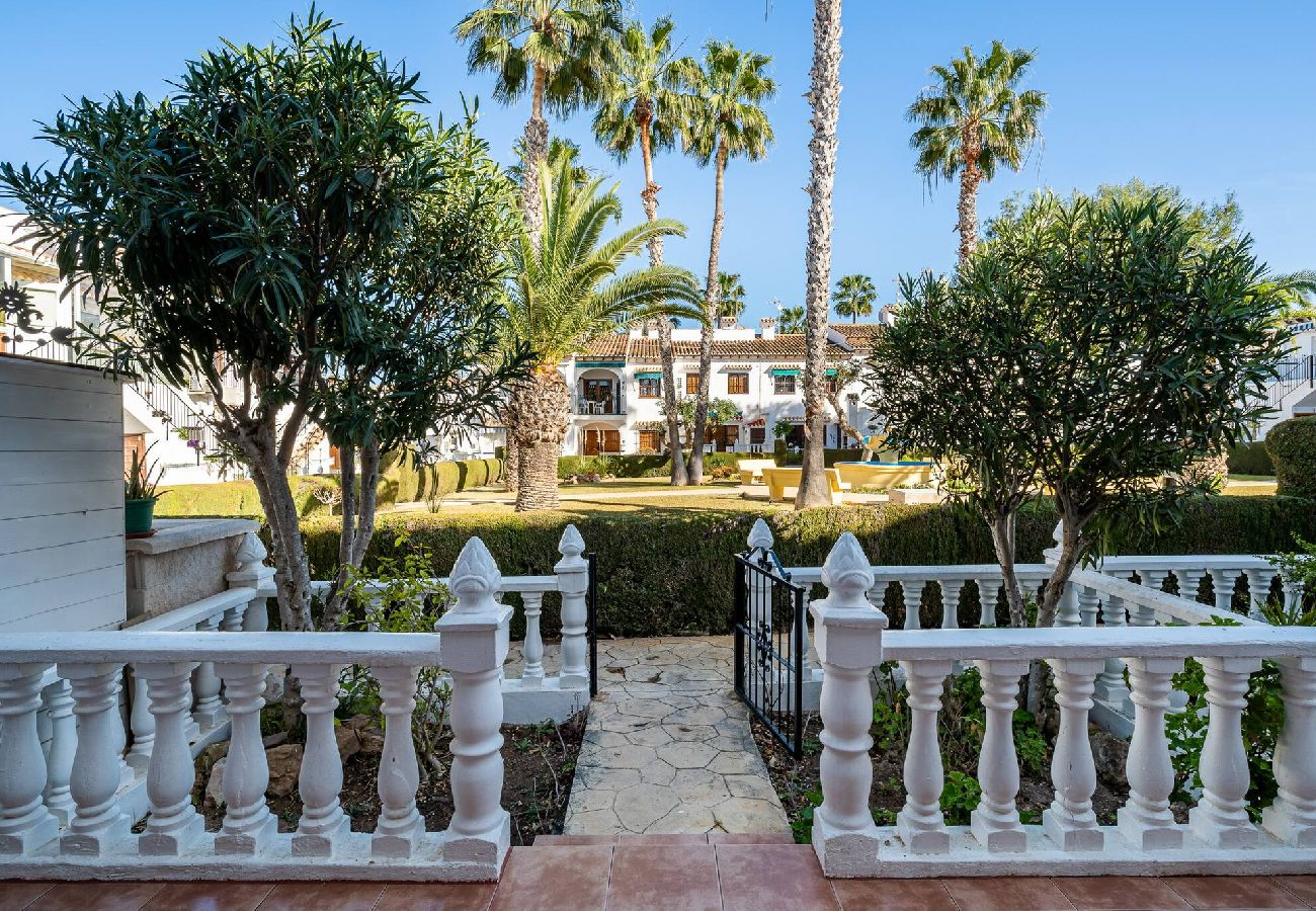 Apartment in Torrevieja - 🅃 Lago Jardín 98 - Bungalow