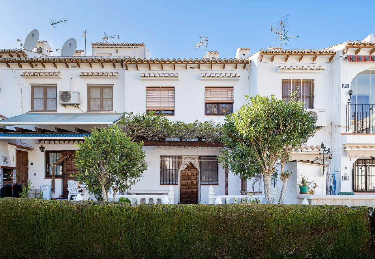 Apartment in Torrevieja - 🅃 Lago Jardín 98 - Bungalow