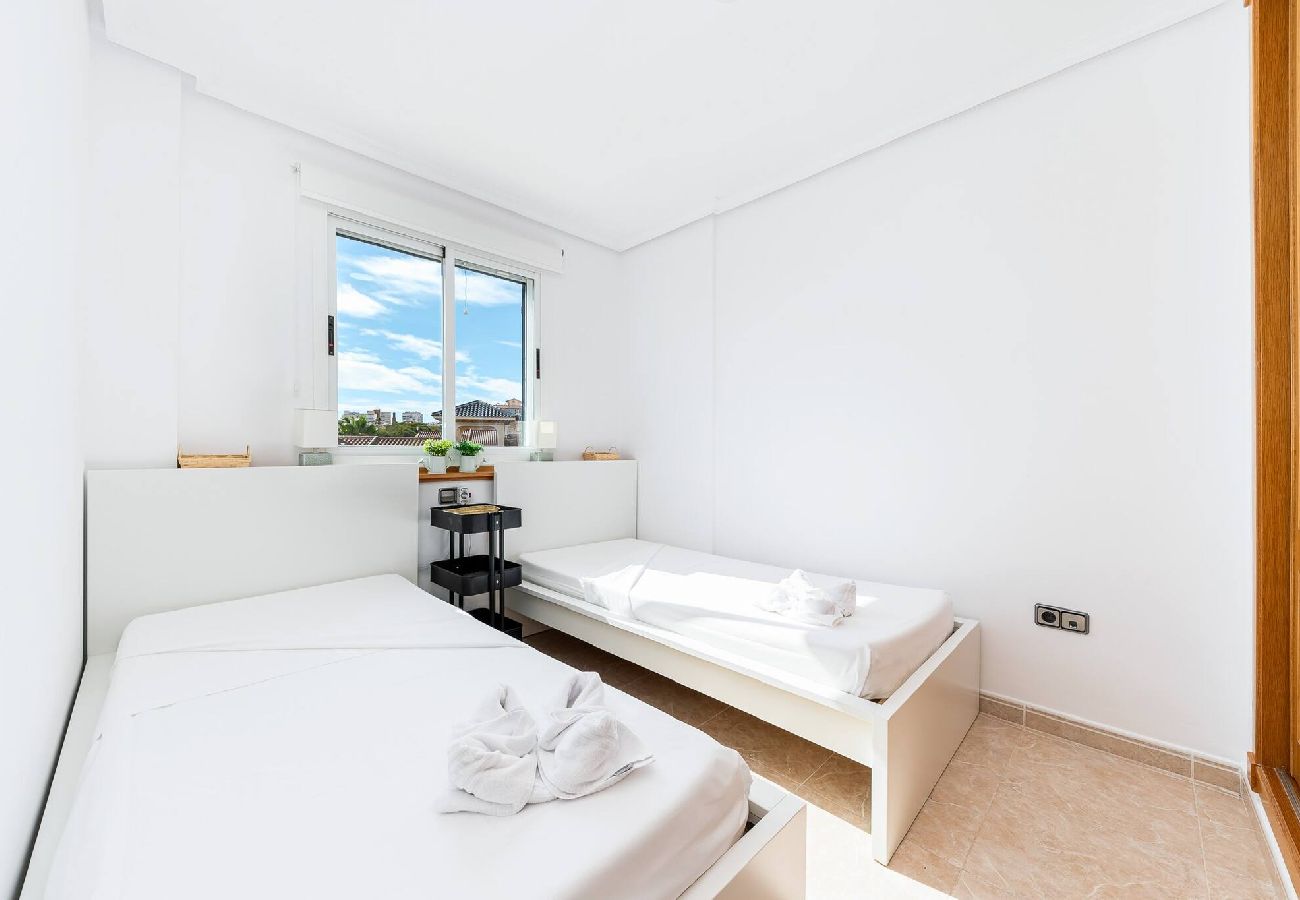 Apartment in Torrevieja - Parquemar Sunrise