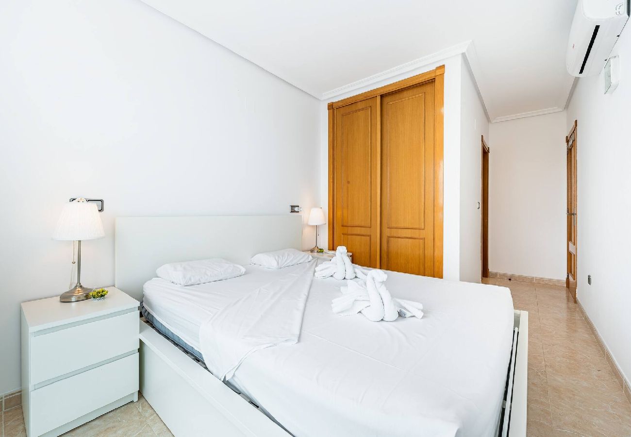 Apartment in Torrevieja - Parquemar Sunrise