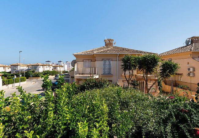 House in Orihuela Costa - Garden Sweets (Villamartin)