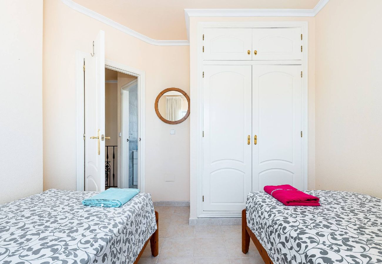 House in Orihuela Costa - Garden Sweets (Villamartin)