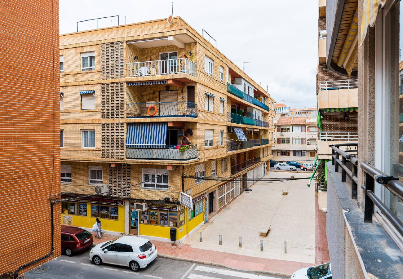 Apartment in Torrevieja - 🅃 Brisa del Mar - Apartamento