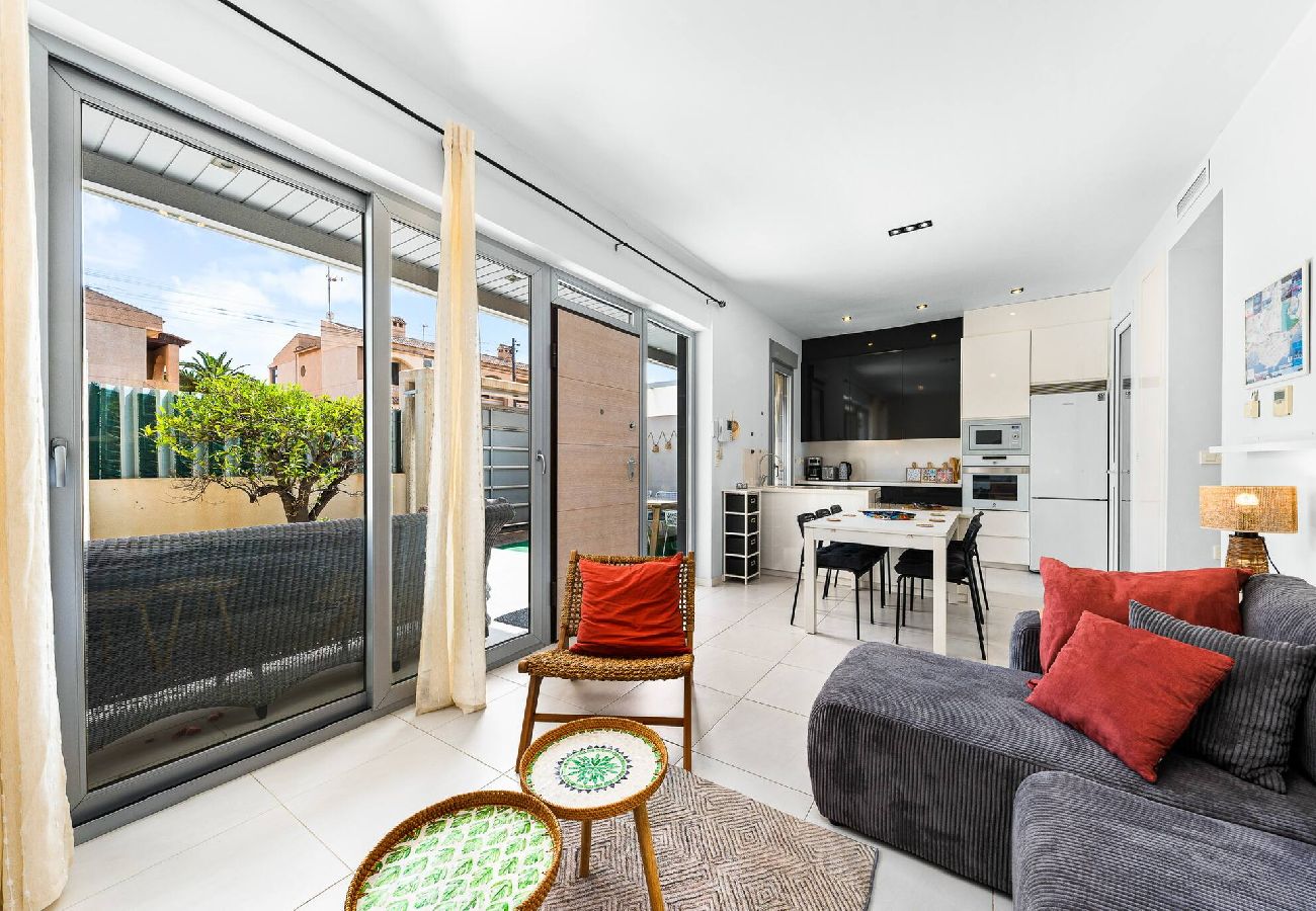 Apartment in Torrevieja - 🅃 Refugio Marino Sunrise