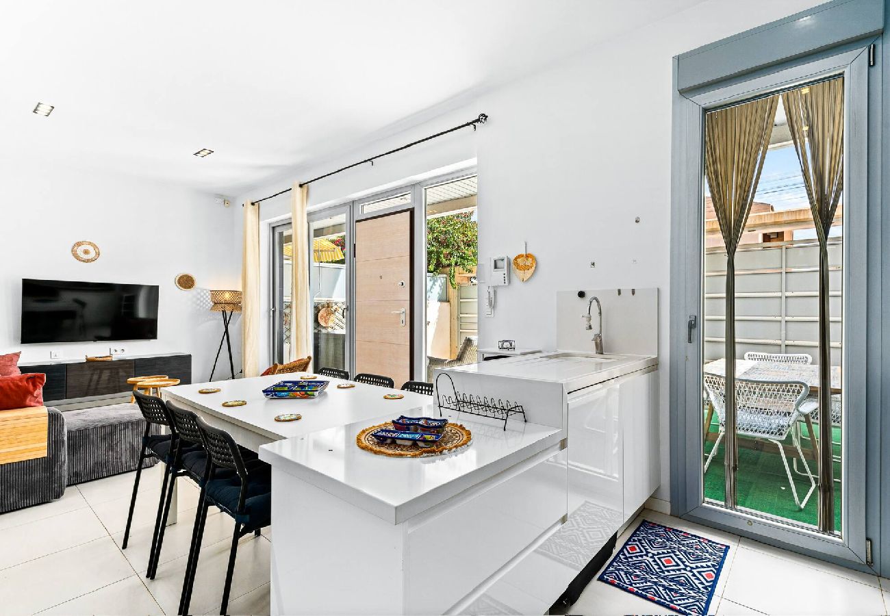 Apartment in Torrevieja - 🅃 Refugio Marino Sunrise