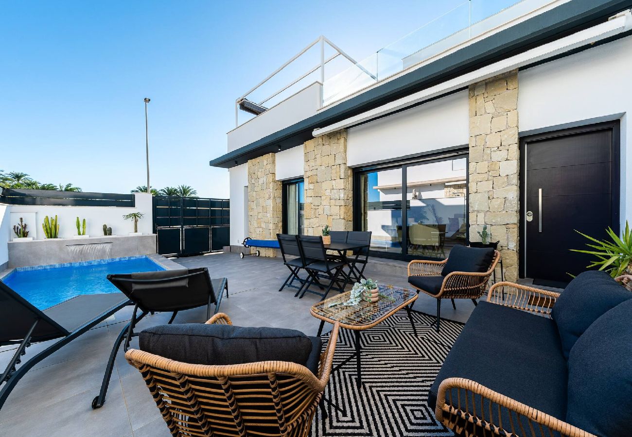 House in Daya Vieja - Villa Cristal (Daya Vieja)