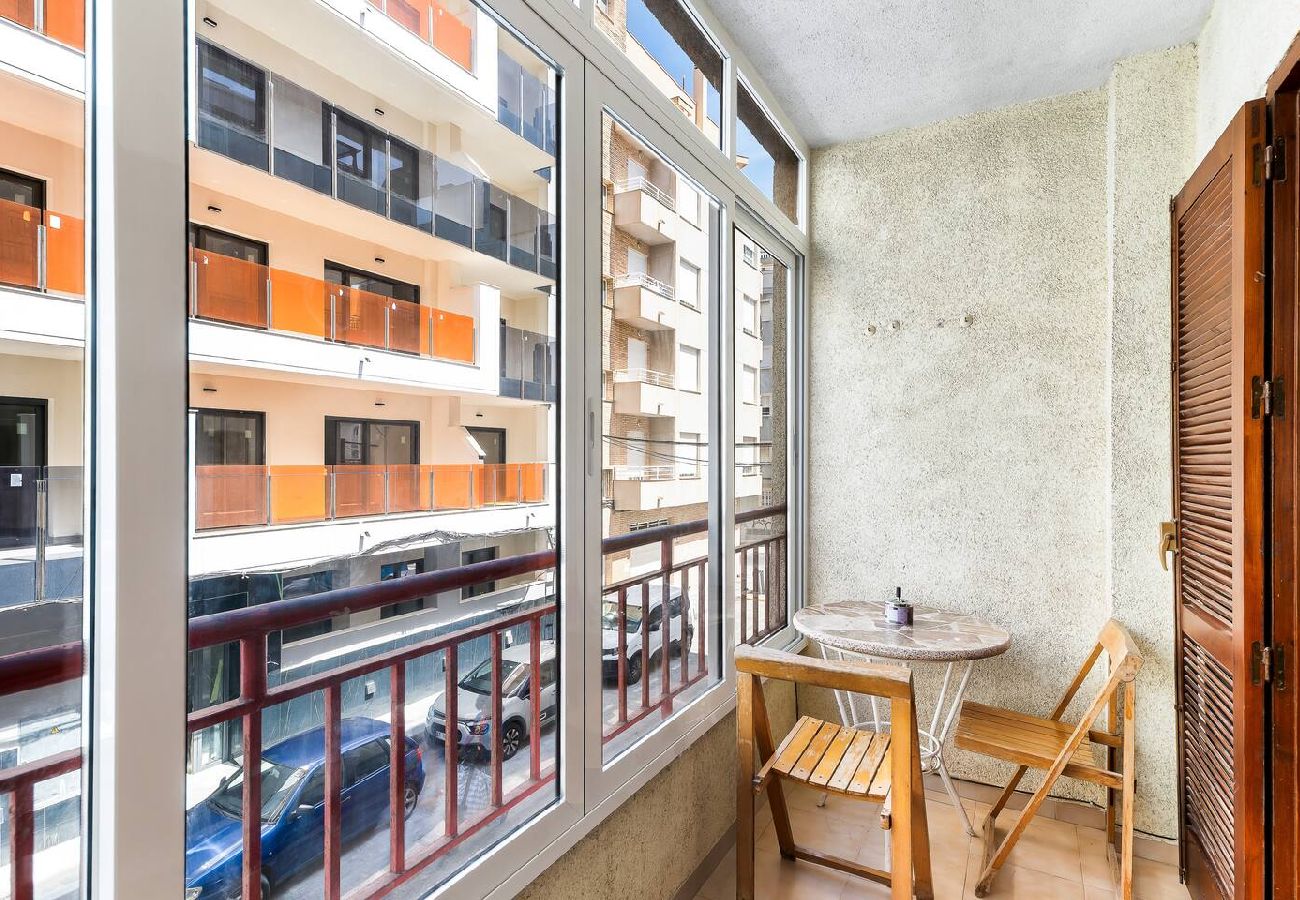 Apartment in Torrevieja - 🅃 Loma 66