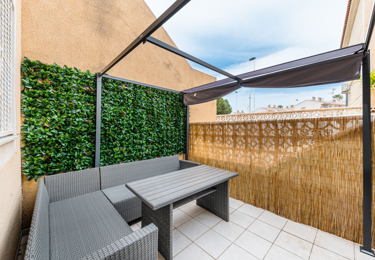 Apartment in Torrevieja - Casa Maese