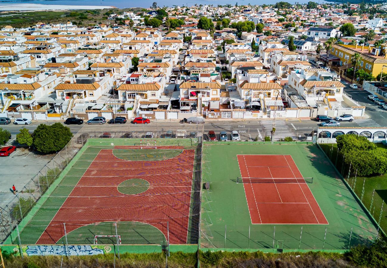 House in Torrevieja - 🅃 Villa Patrick - Apartamento