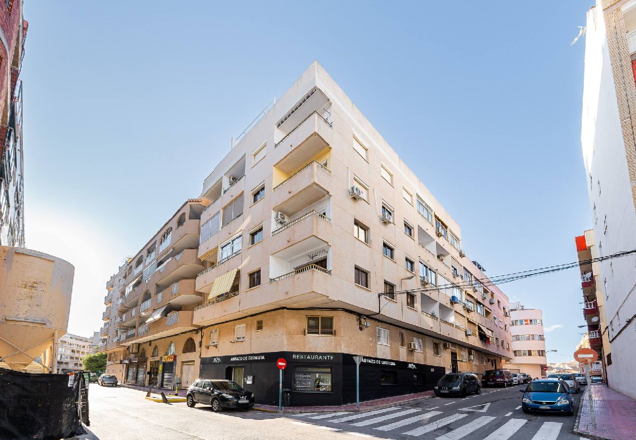 Apartment in Torrevieja - 🅃 Flamingos Beach