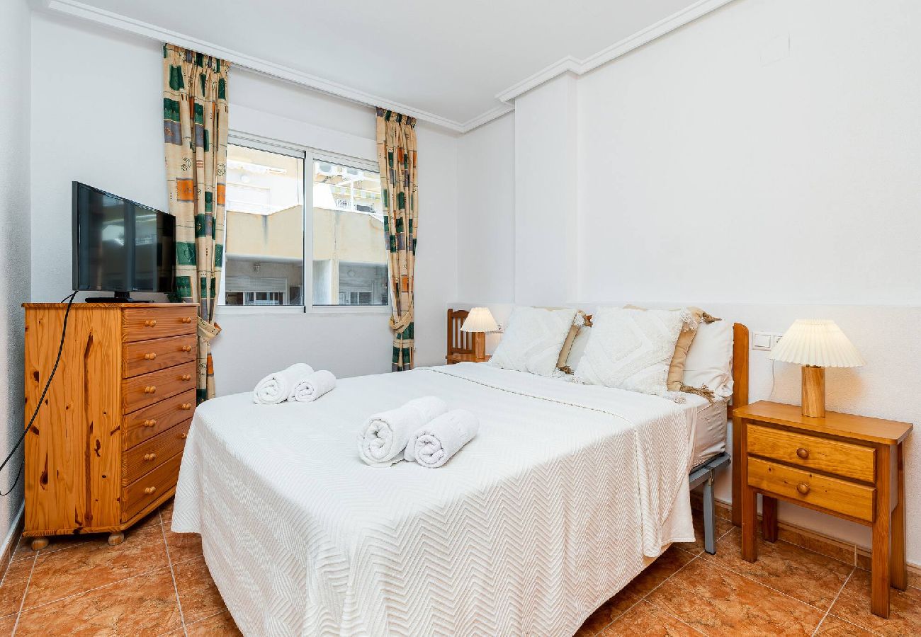 Apartment in Torrevieja - 🅃 Loma 40