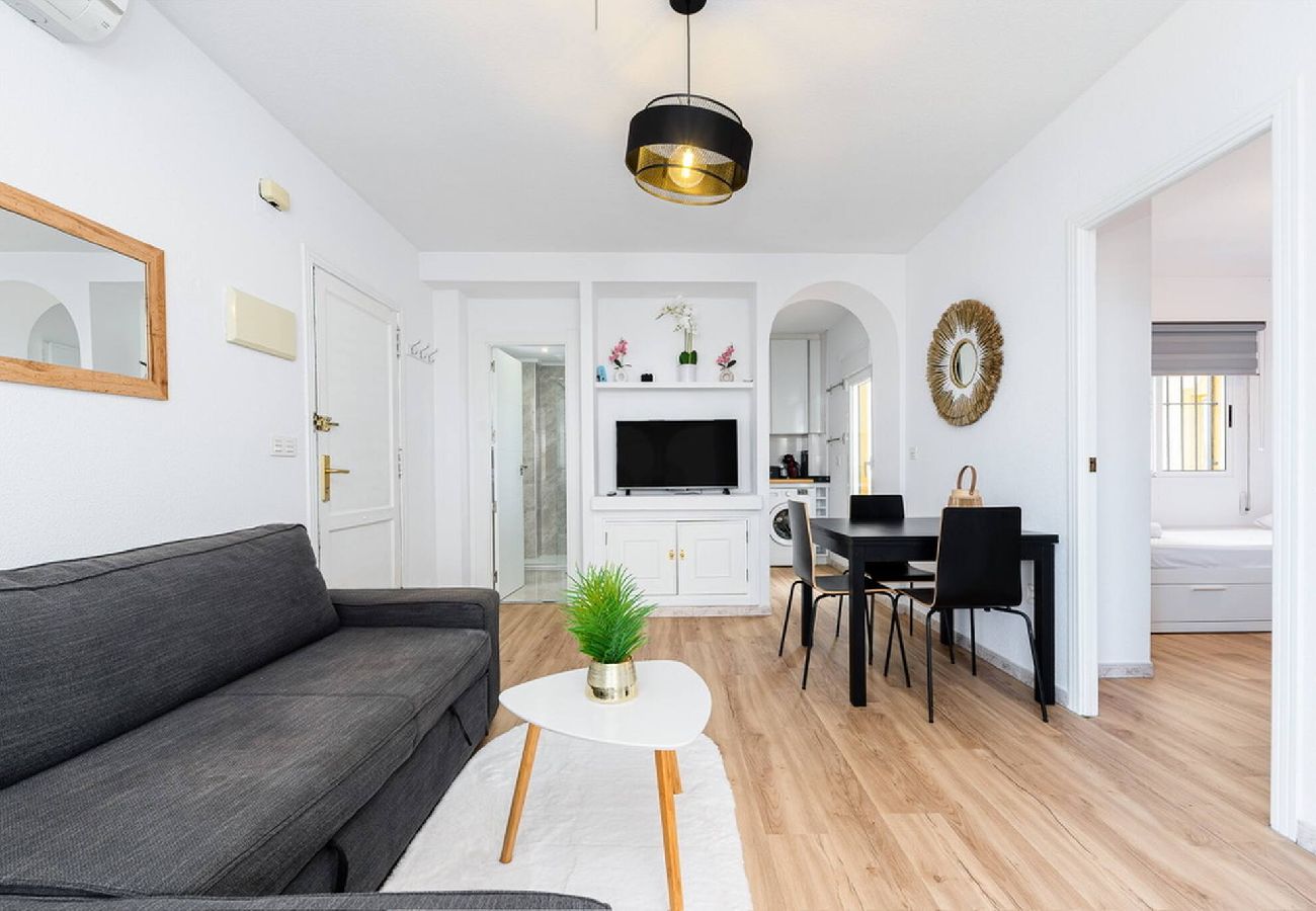 Apartment in Torrevieja - 🅃 Casa Bella