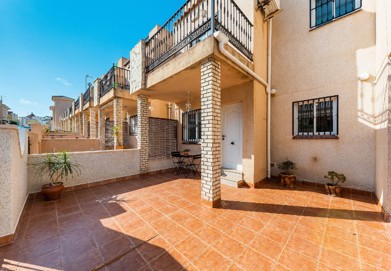 Apartment in Orihuela Costa - 🅃 Rosé Sunrise