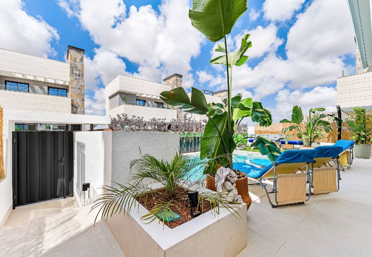 House in Murcia - Villa de lujo con jacuzzi, cine, billar y futbolín