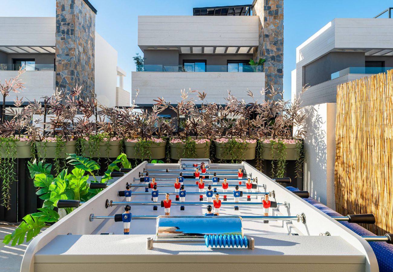 House in Murcia - Villa de lujo con jacuzzi, cine, billar y futbolín
