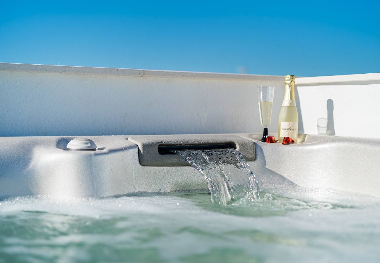 House in Murcia - Villa de lujo con jacuzzi, cine, billar y futbolín