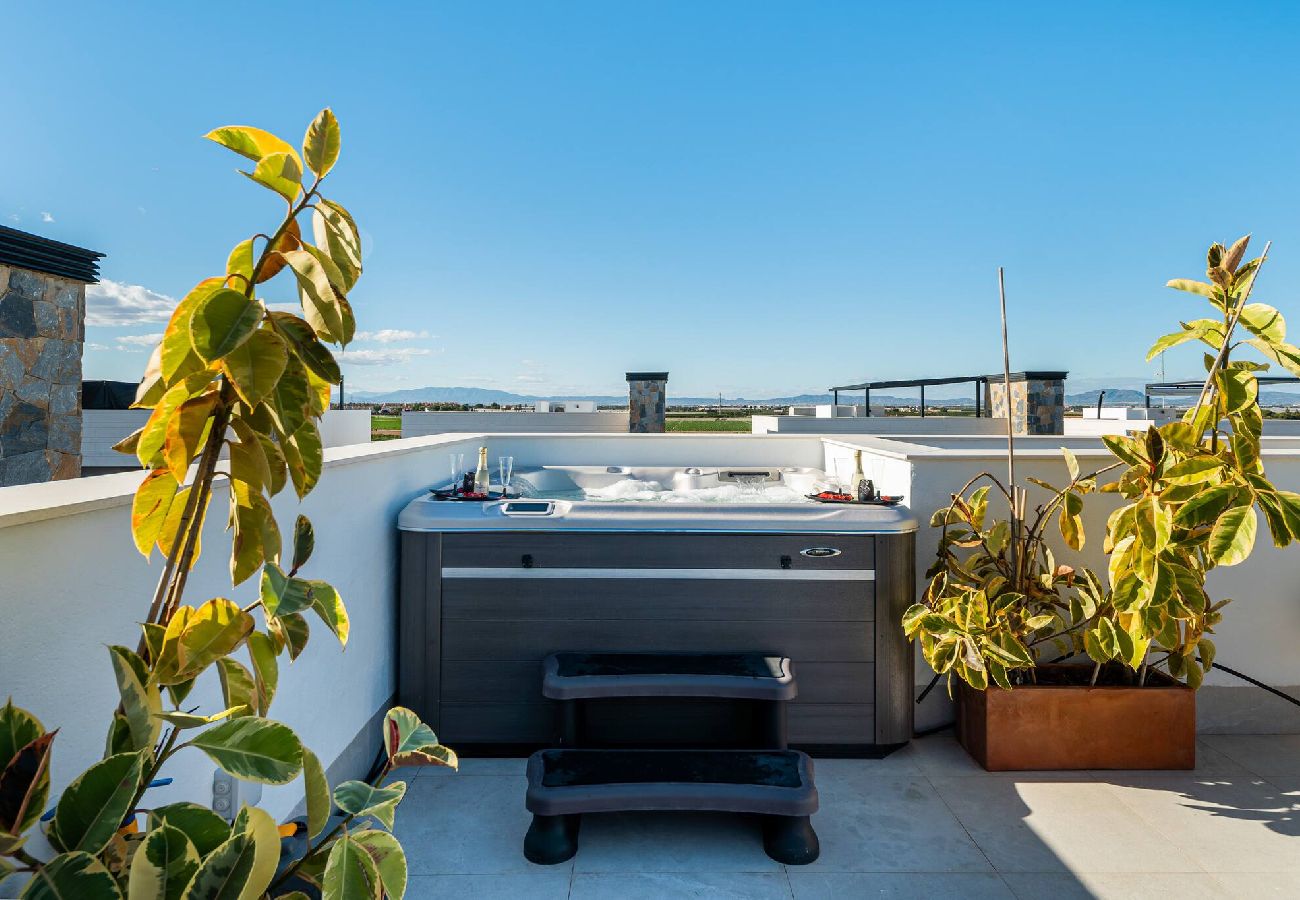 House in Murcia - Villa de lujo con jacuzzi, cine, billar y futbolín
