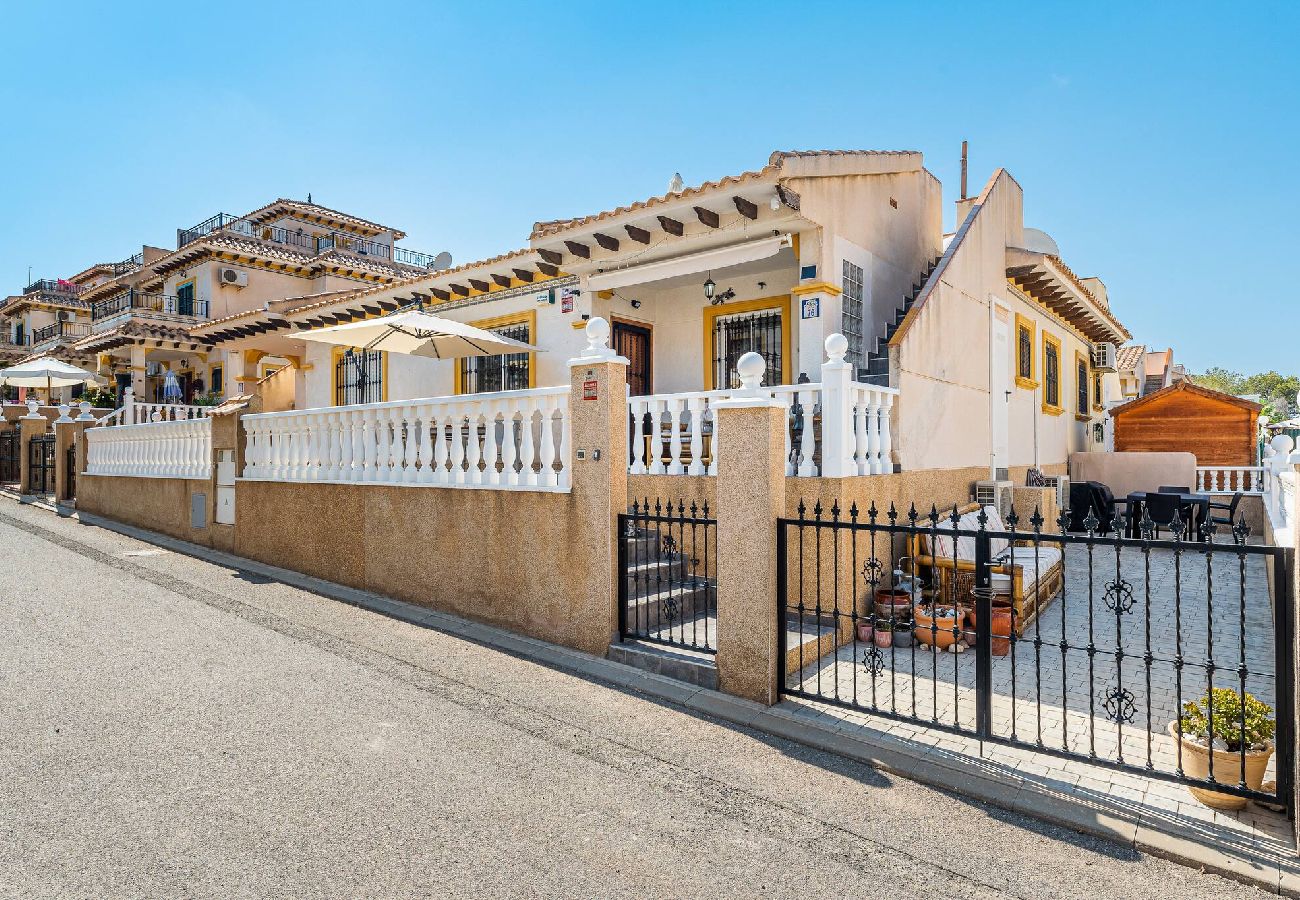 House in Alicante / Alacant - 🅃 Casa Nora Sunrise