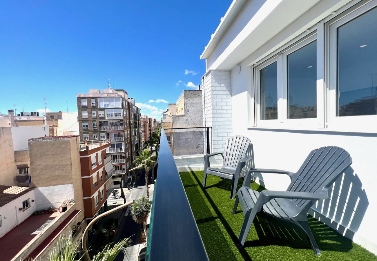 Apartment in Torrevieja - Rodas Atico - Sunrise Center Suites