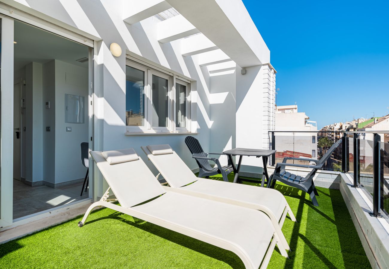 Apartment in Torrevieja - Rodas Atico - Sunrise Center Suites