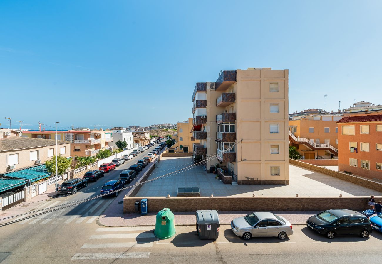 Apartment in Torrevieja - 🅃 Casa del Chicho 2