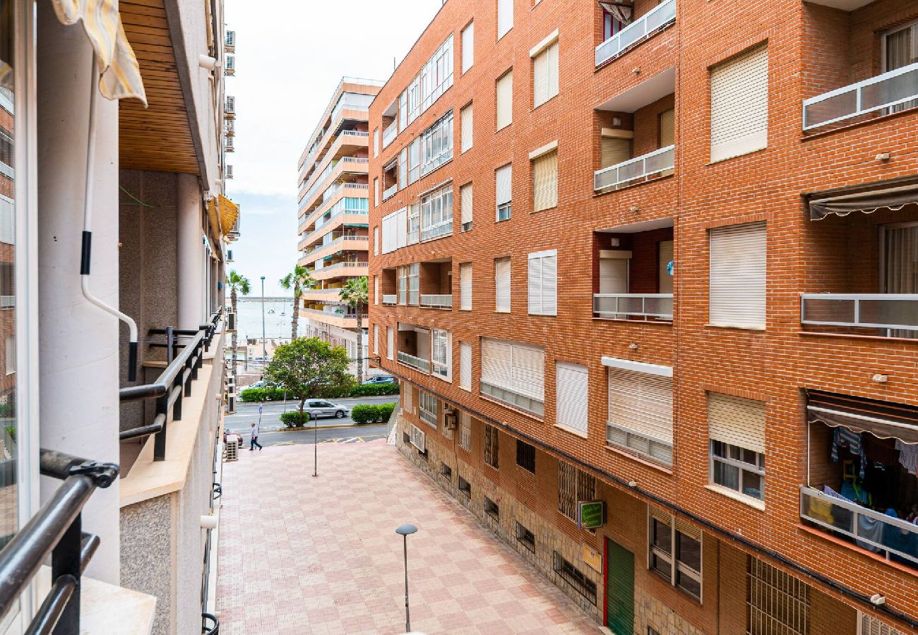 Appartement à Torrevieja - 🅃 Brisa del Mar - Apartamento