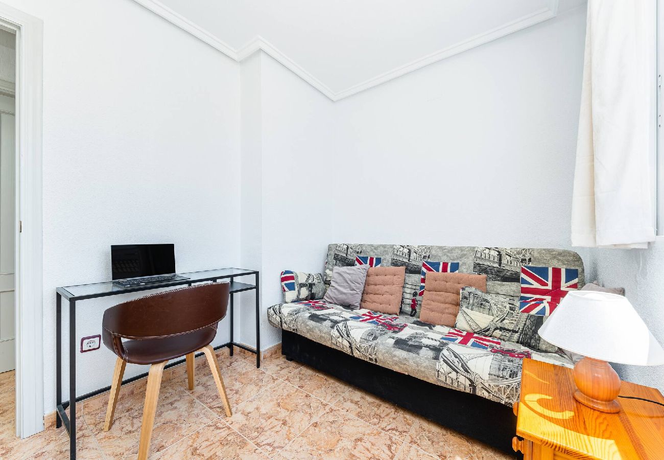 Appartement à Torrevieja - La Loma Ático Sunrise