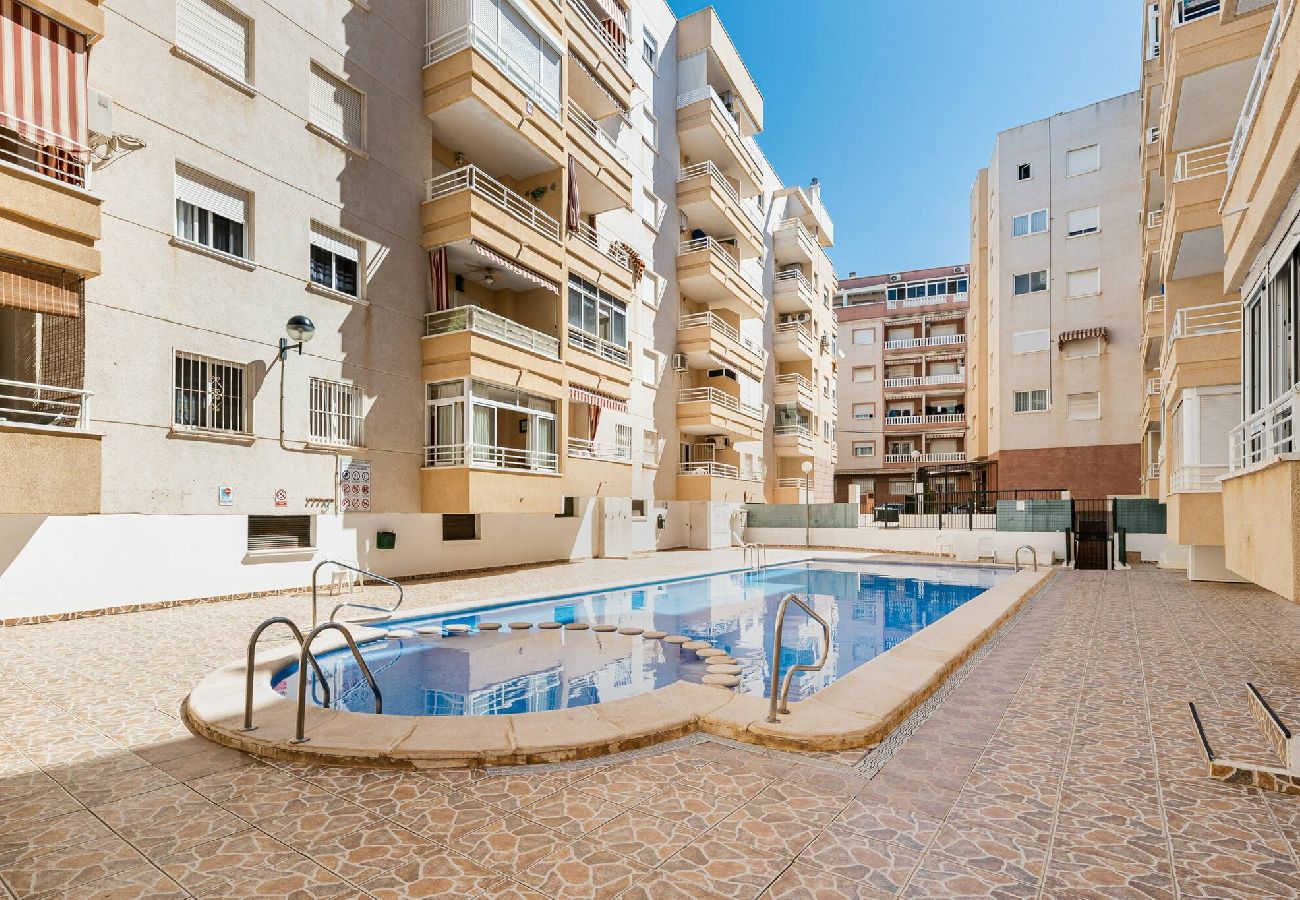 Appartement à Torrevieja - La Loma Ático Sunrise