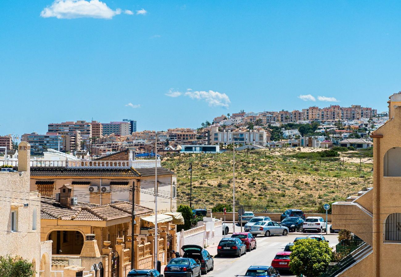 Appartement à Torrevieja - 🅃 Casa del Chicho