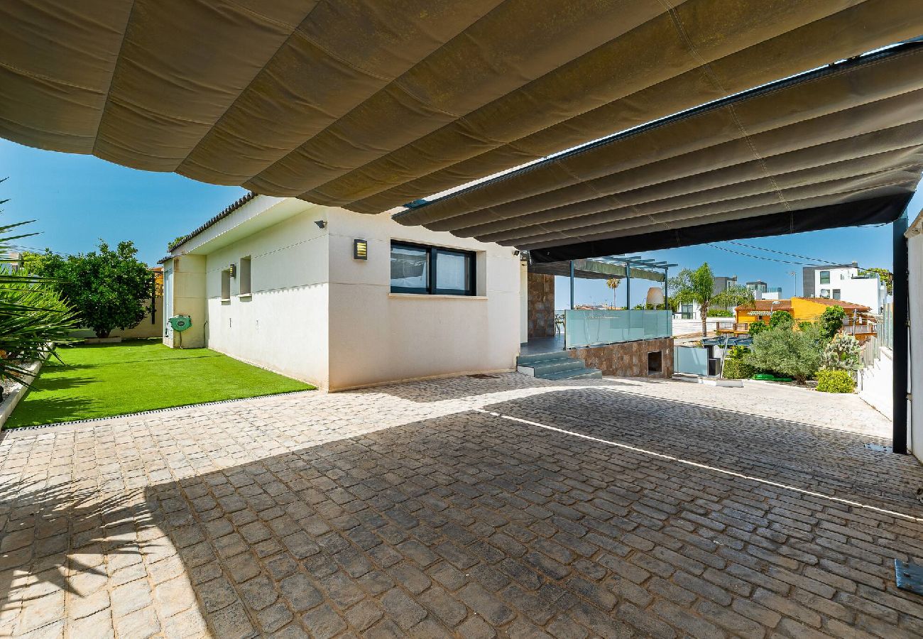 Maison à Torrevieja - Villa Favorita