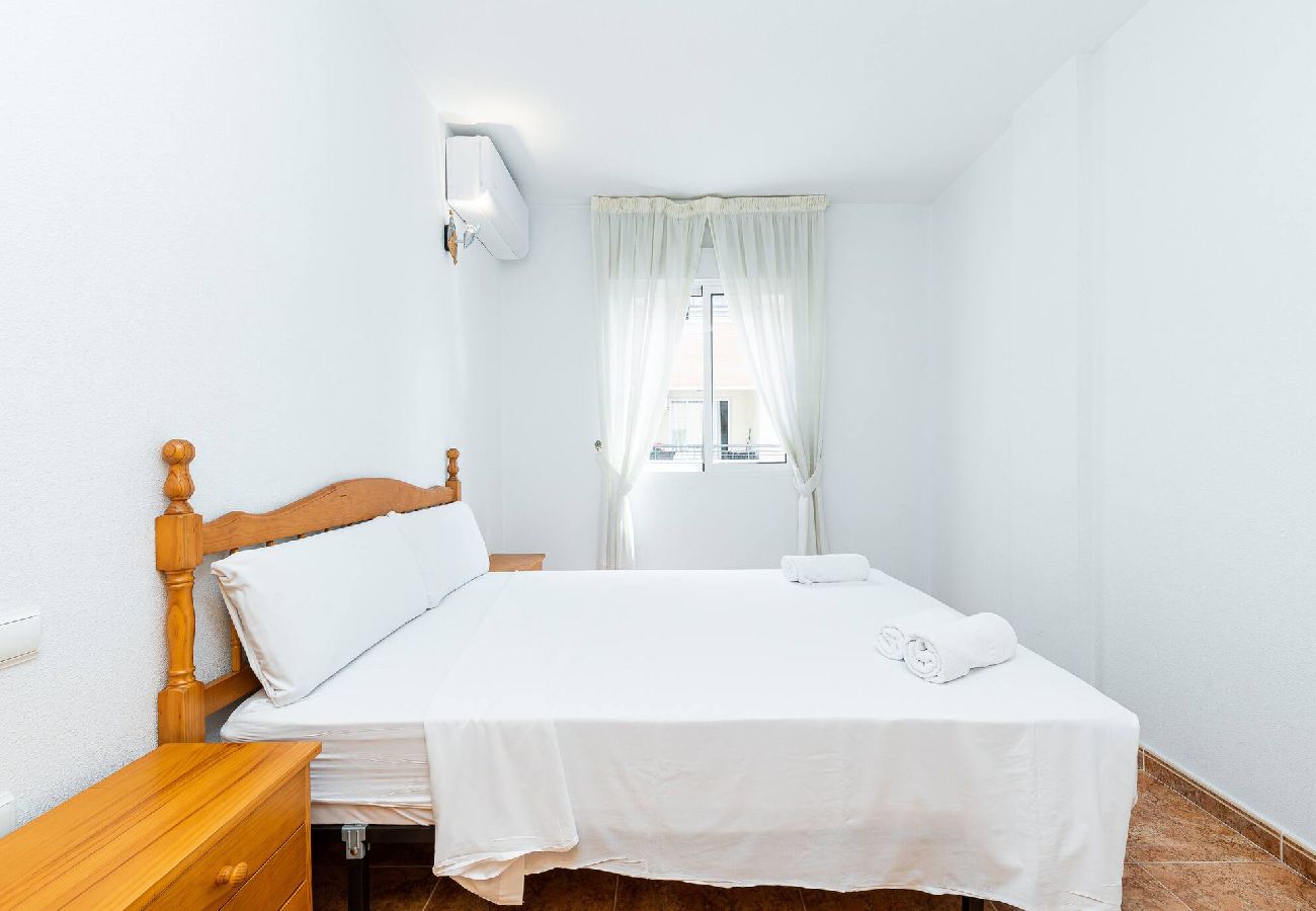 Appartement à Torrevieja - Rambla 115