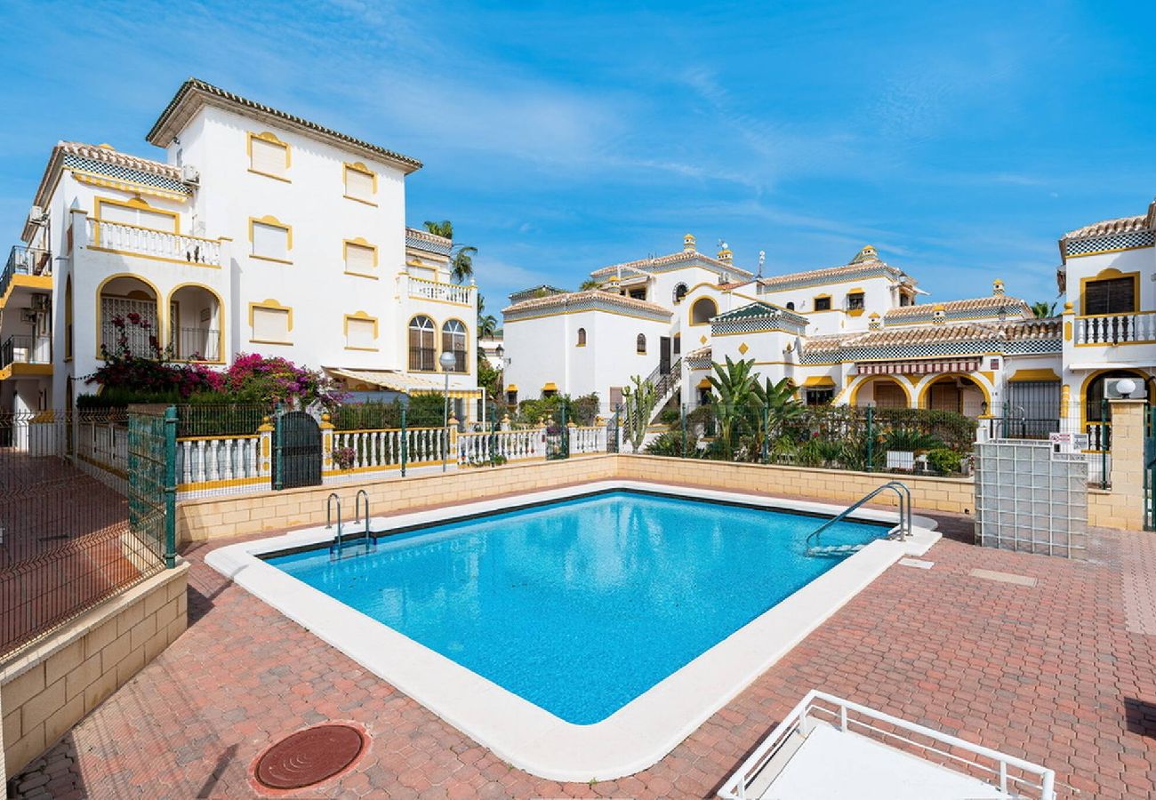 Appartement à Torrevieja - 🅃 Casa Bella