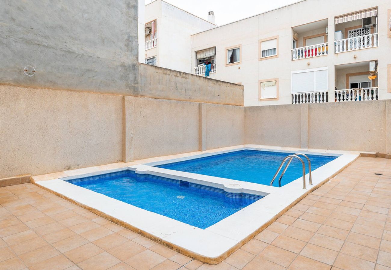 Appartement à Torrevieja - 🅃 Blanco Sunrise