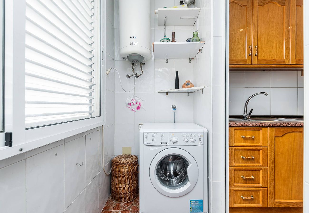 Appartement à Torrevieja - 🅃 Sunrise Arts 2