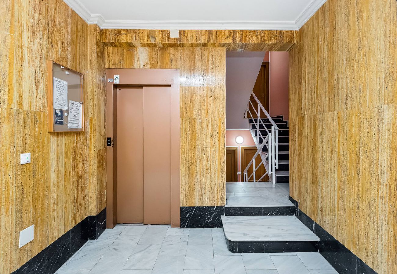 Appartement à Torrevieja - 🅃 Sunrise Arts 2