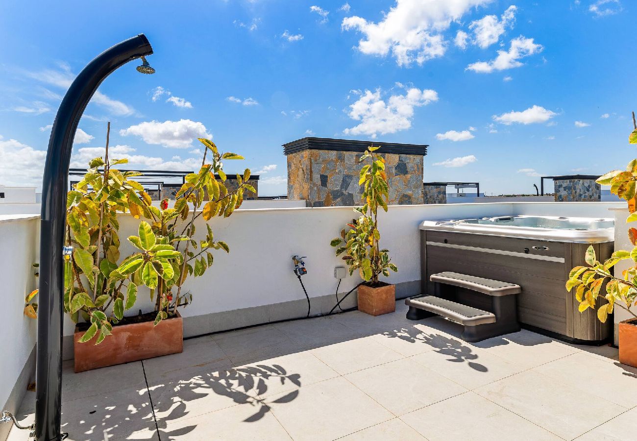 Maison à Murcia - Villa de lujo con jacuzzi, cine, billar y futbolín