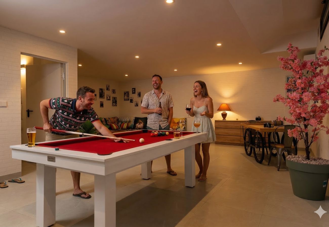 Maison à Murcia - Villa de lujo con jacuzzi, cine, billar y futbolín