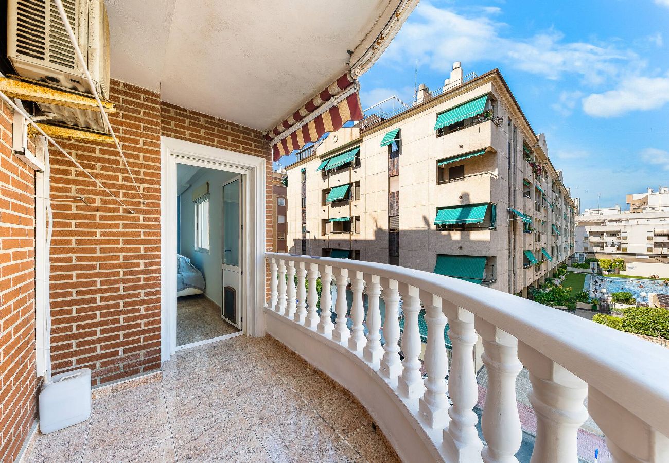 Appartement à Torrevieja - 🅃 Madrid Sunrise