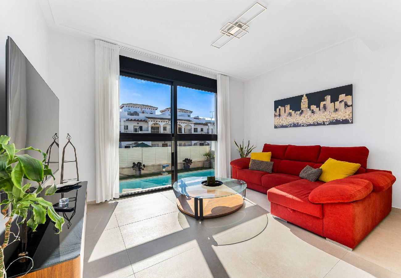 Maison à Orihuela Costa - 🅃 Villa Vera