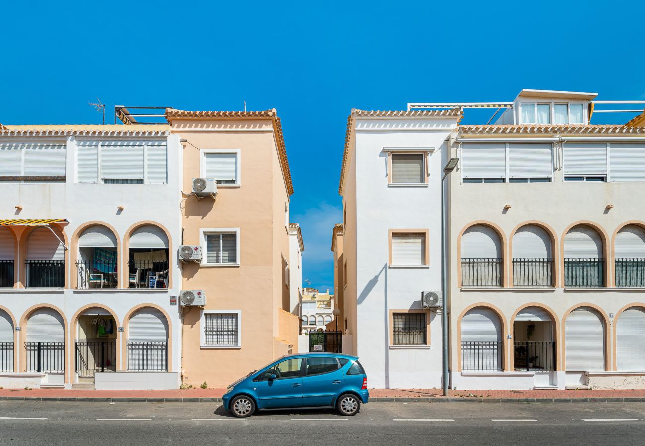 Appartement à Torrevieja - Boho Sunrise