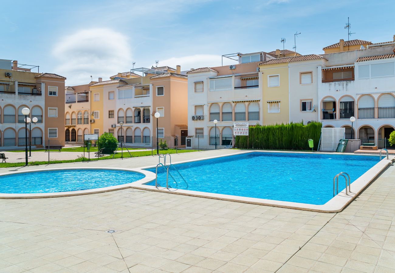 Appartement à Torrevieja - Boho Sunrise