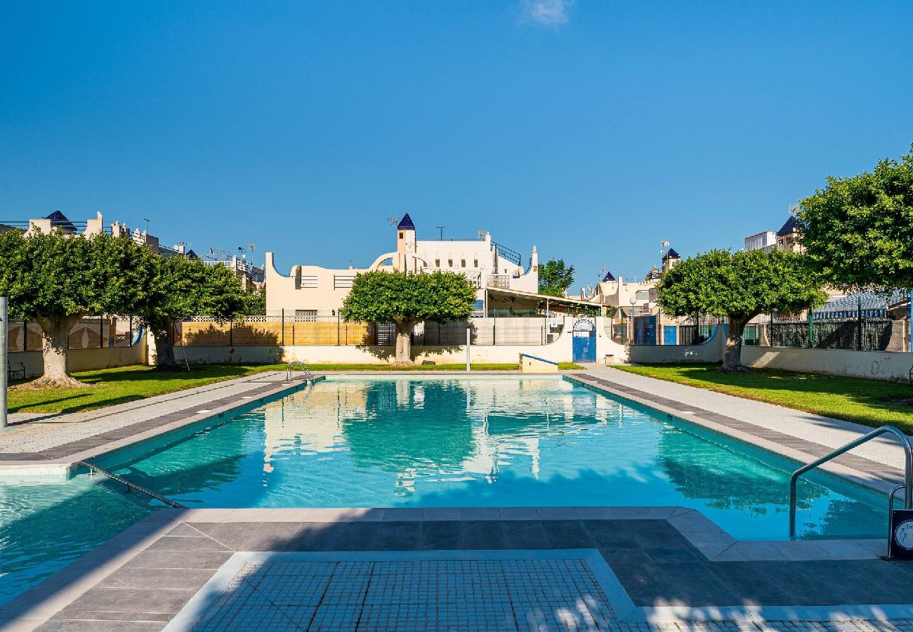 Huis in Torrevieja - The Lemon Tree House
