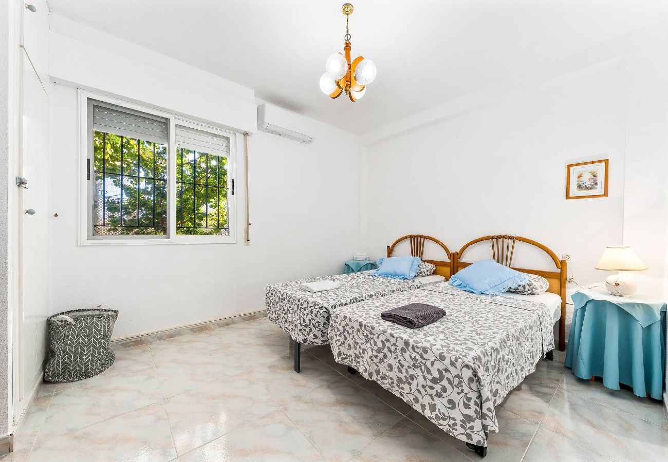 Huis in Torrevieja - The Lemon Tree House