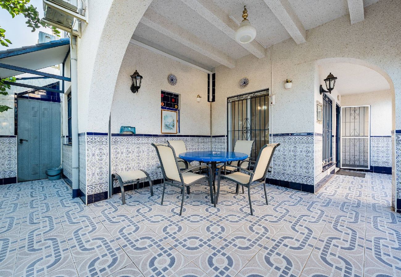 Huis in Torrevieja - The Lemon Tree House