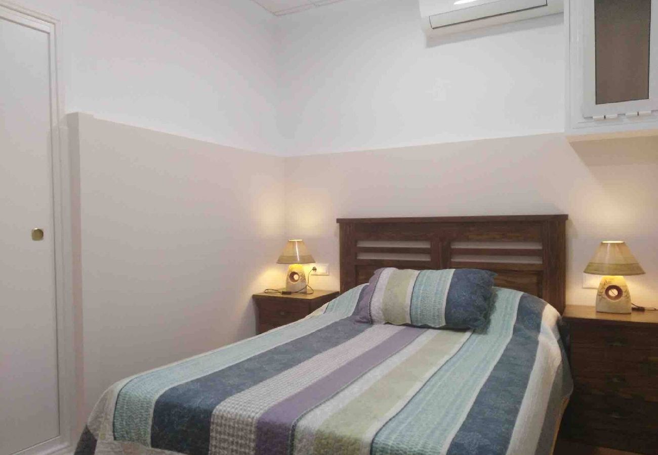 Huis in Torrevieja - Casa Galisa