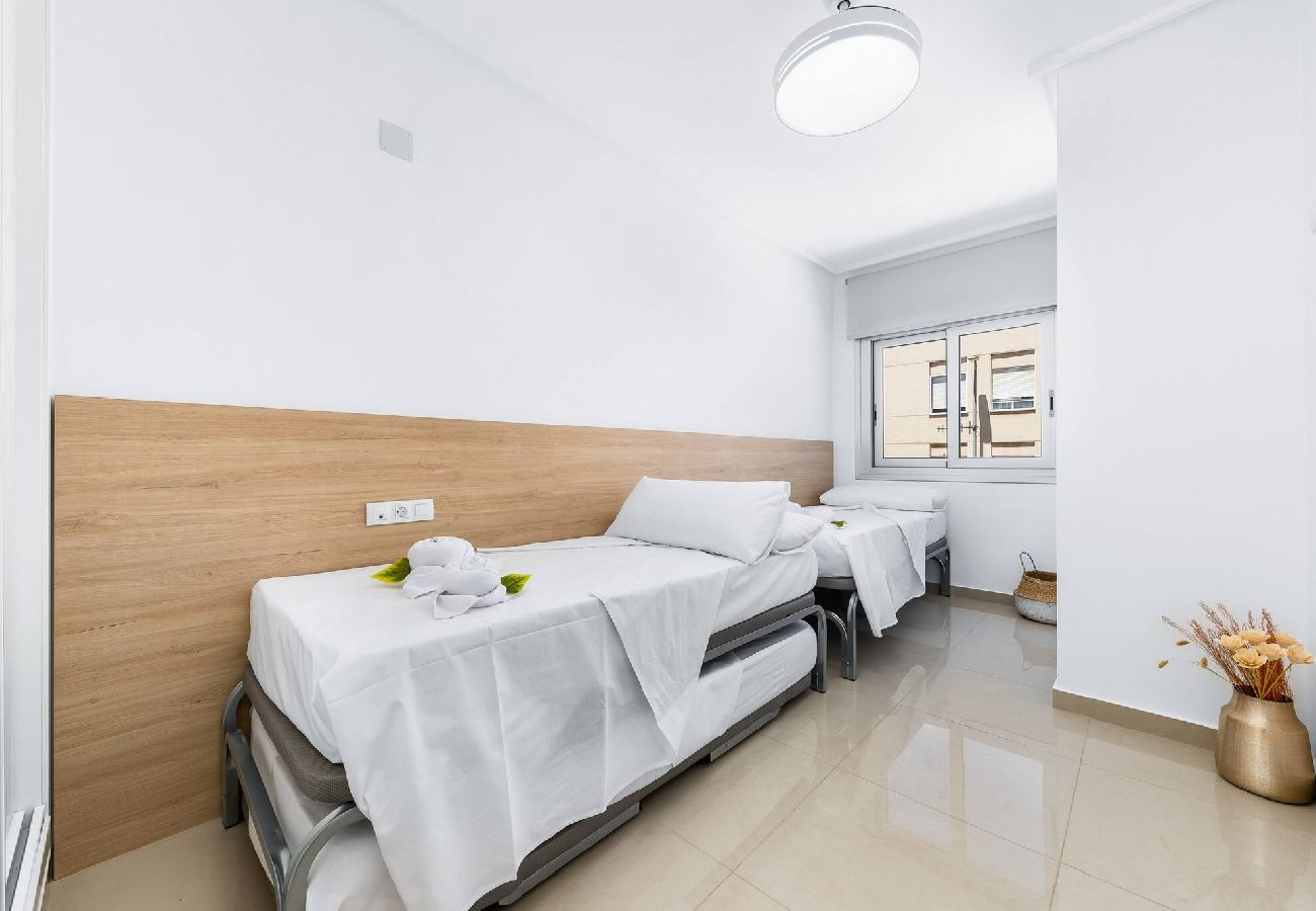 Appartement in Los Montesinos - Aparthotel Laguna Rosa 2C