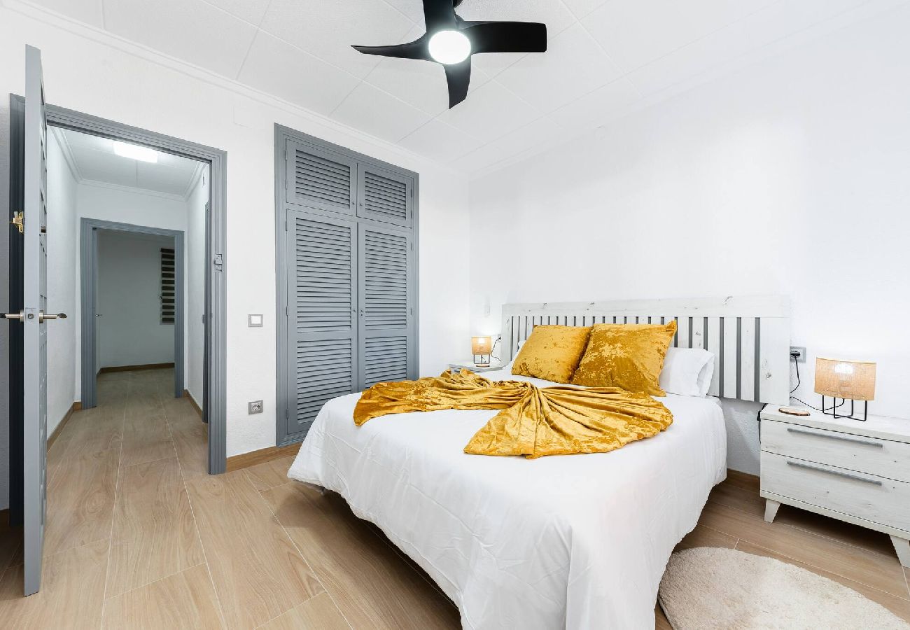 Huis in Pilar de la Horadada - 🅃 Chalet Queen Venecia Sunrise